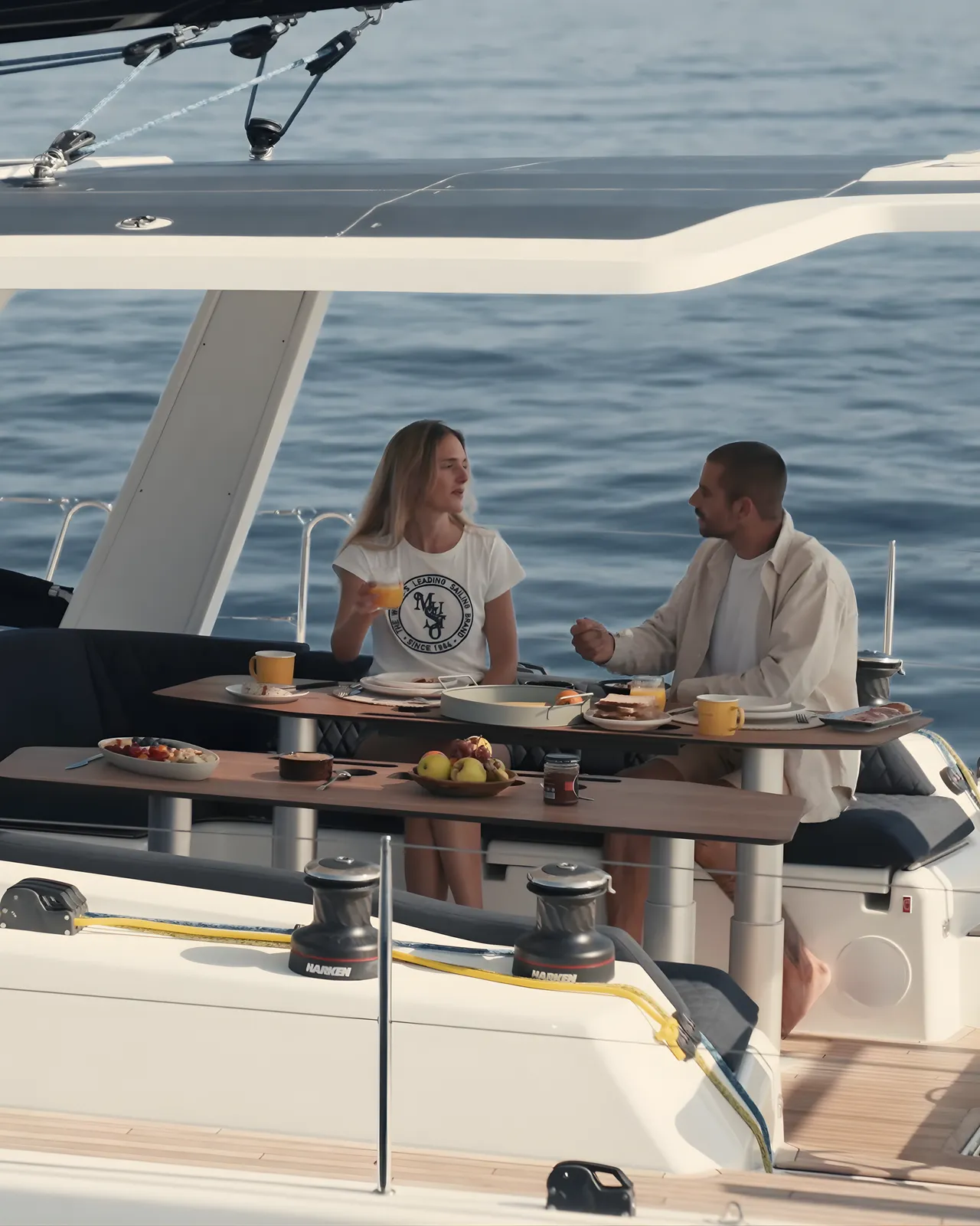 Zakelijk zeilen in Nederland met gezelschap en business